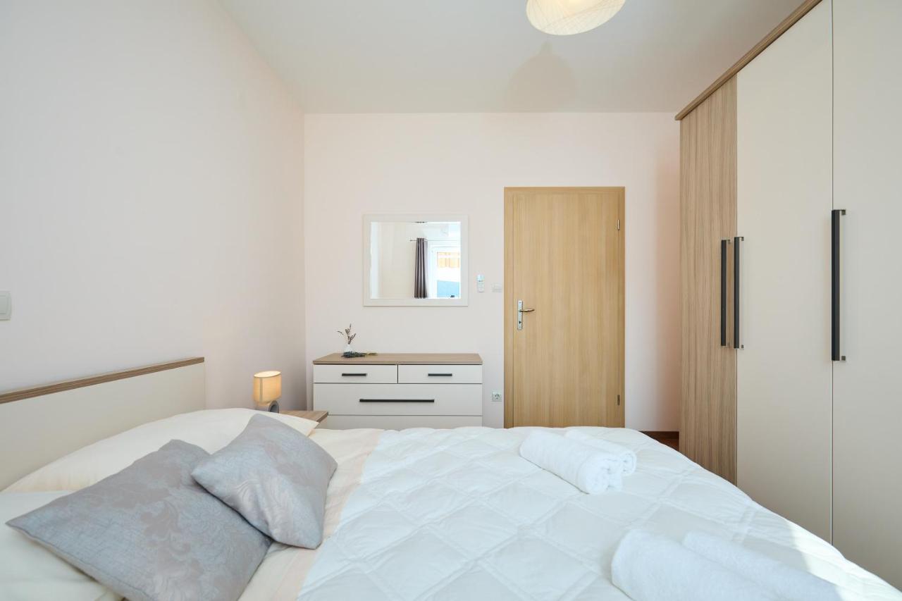 Apartment Marijana Mlini Eksteriør billede